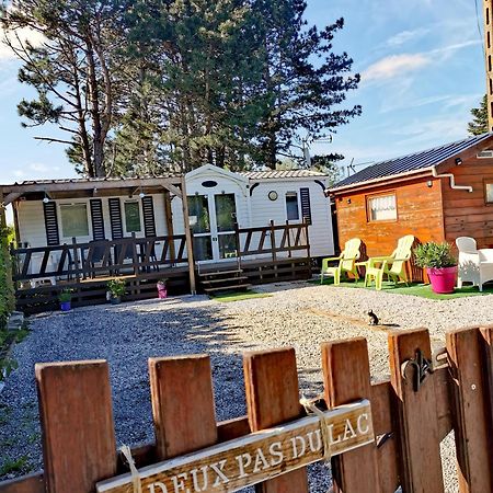 Hotel A Deux Pas Du Lac Ardres Exterior foto